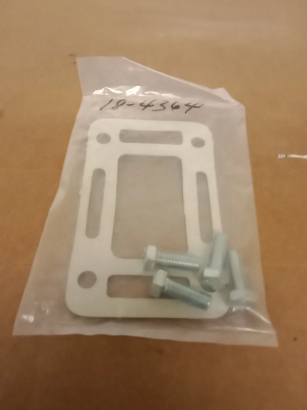 18-4364 Sierra Exhaust Elbow Mounting Package New Bolts & GASKET 9-40871