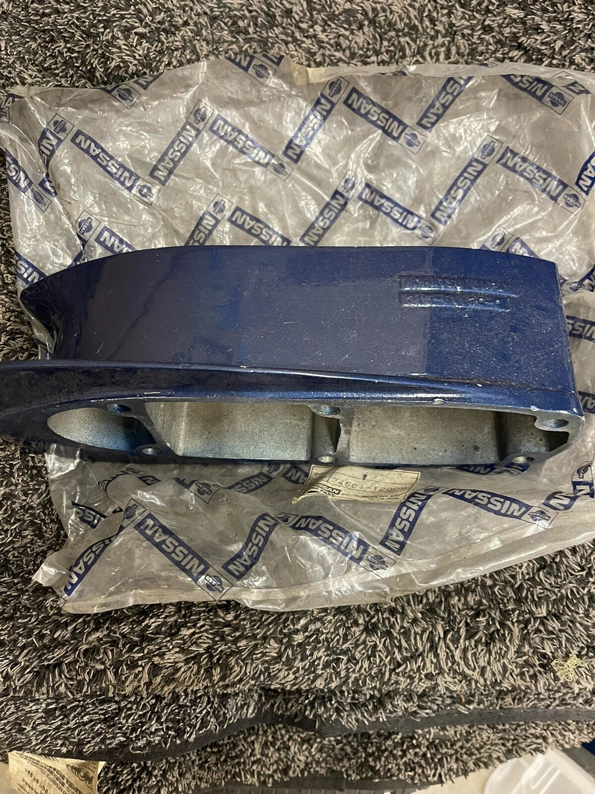 NISSAN EXT HOUSING BLUE NO. 345611200