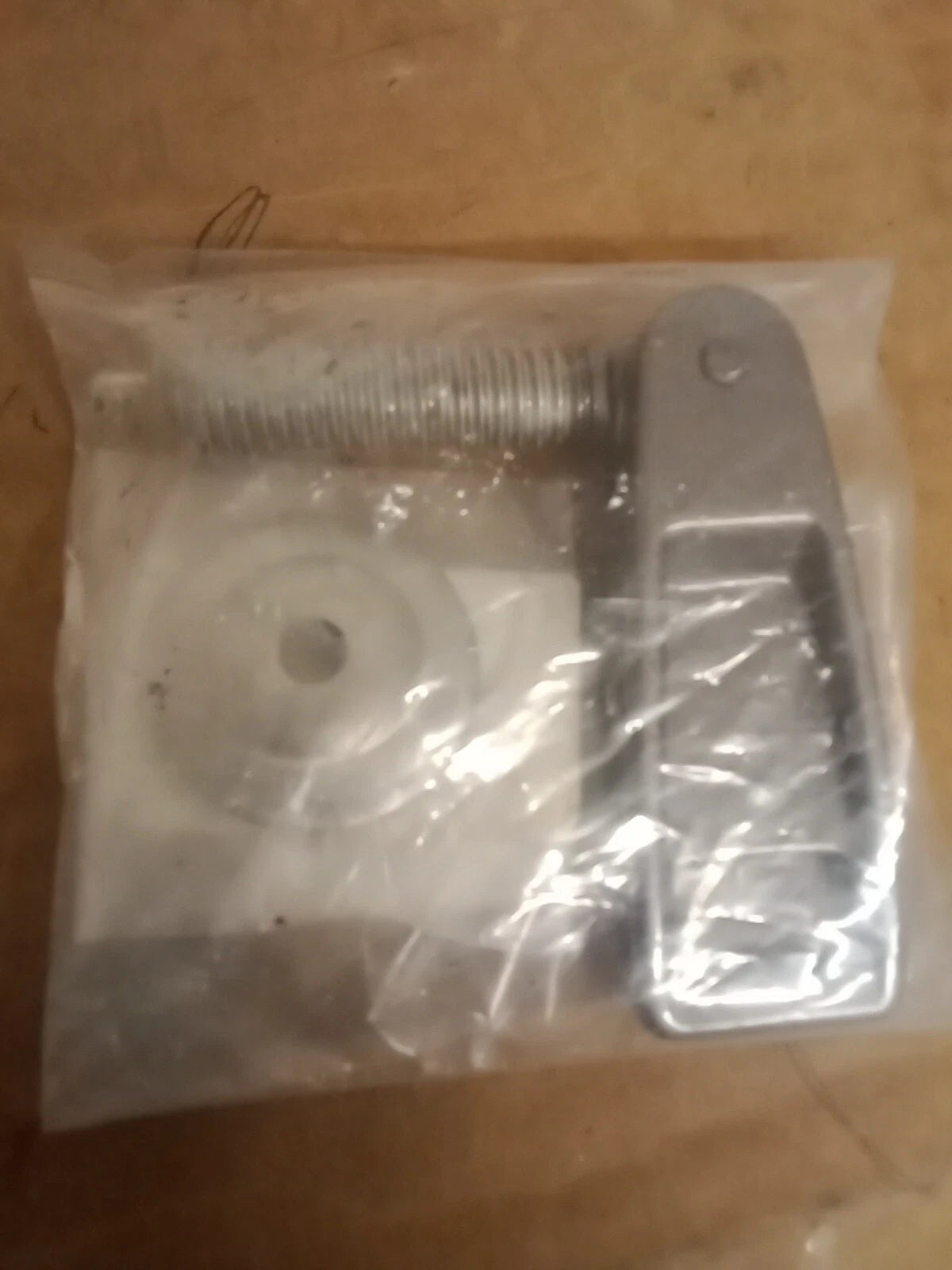 398S621001 Tohatsu "Clamp Screw Kit W/pad" *CRIMP FASTENED TYPE*