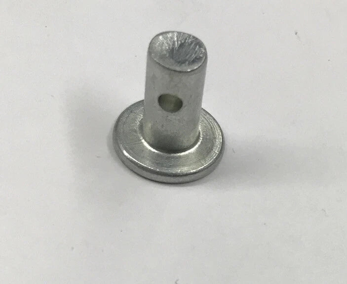 Mercury studs F353480