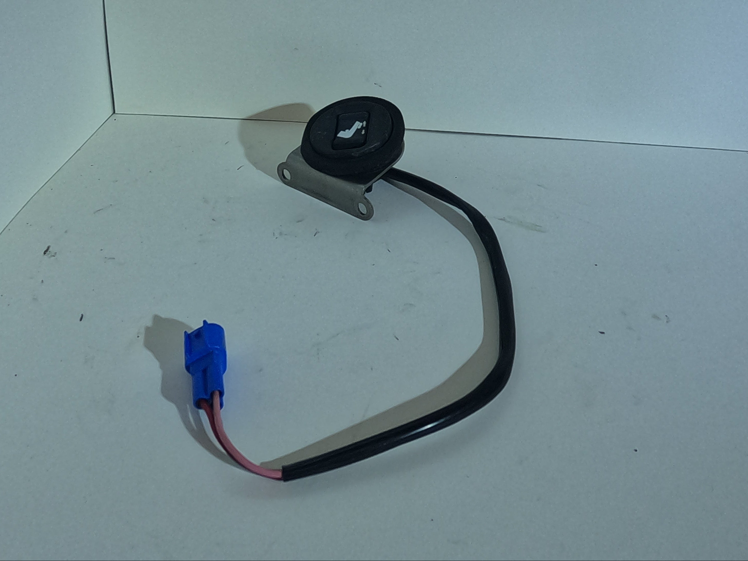 TOHATSU MFS30 USED PTT SWITCH ASSY 3AC726150M