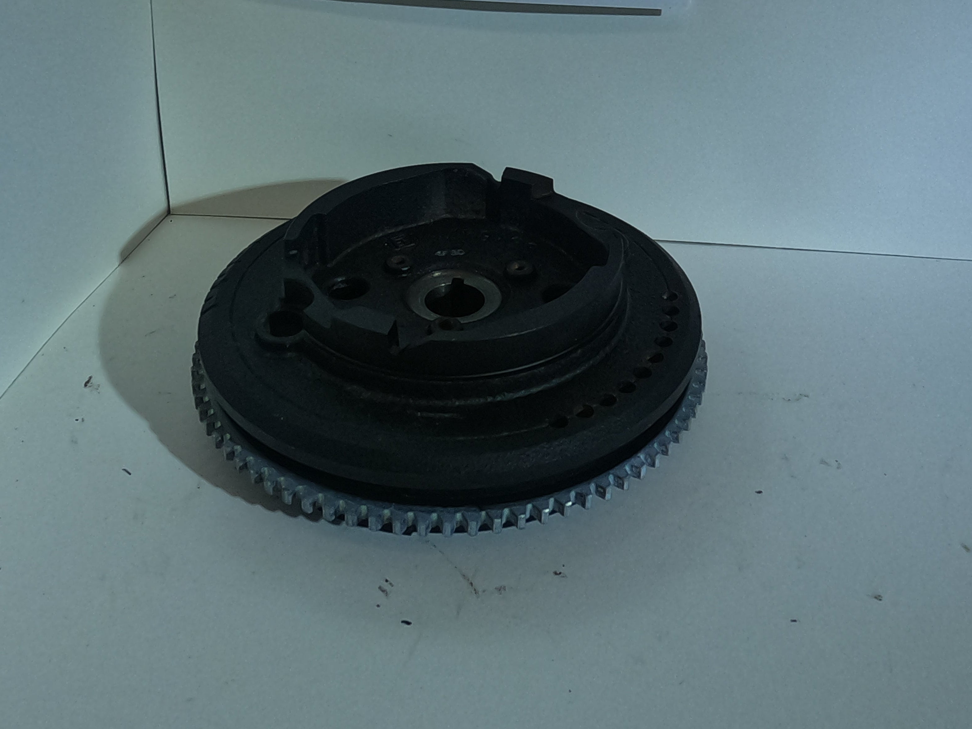 TOHATSU MFS30B USED FLYWHEEL 3AD061010M