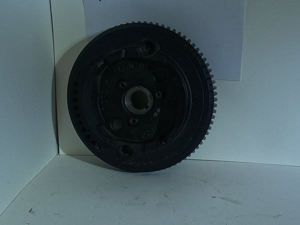 TOHATSU MFS30B USED FLYWHEEL 3AD061010M